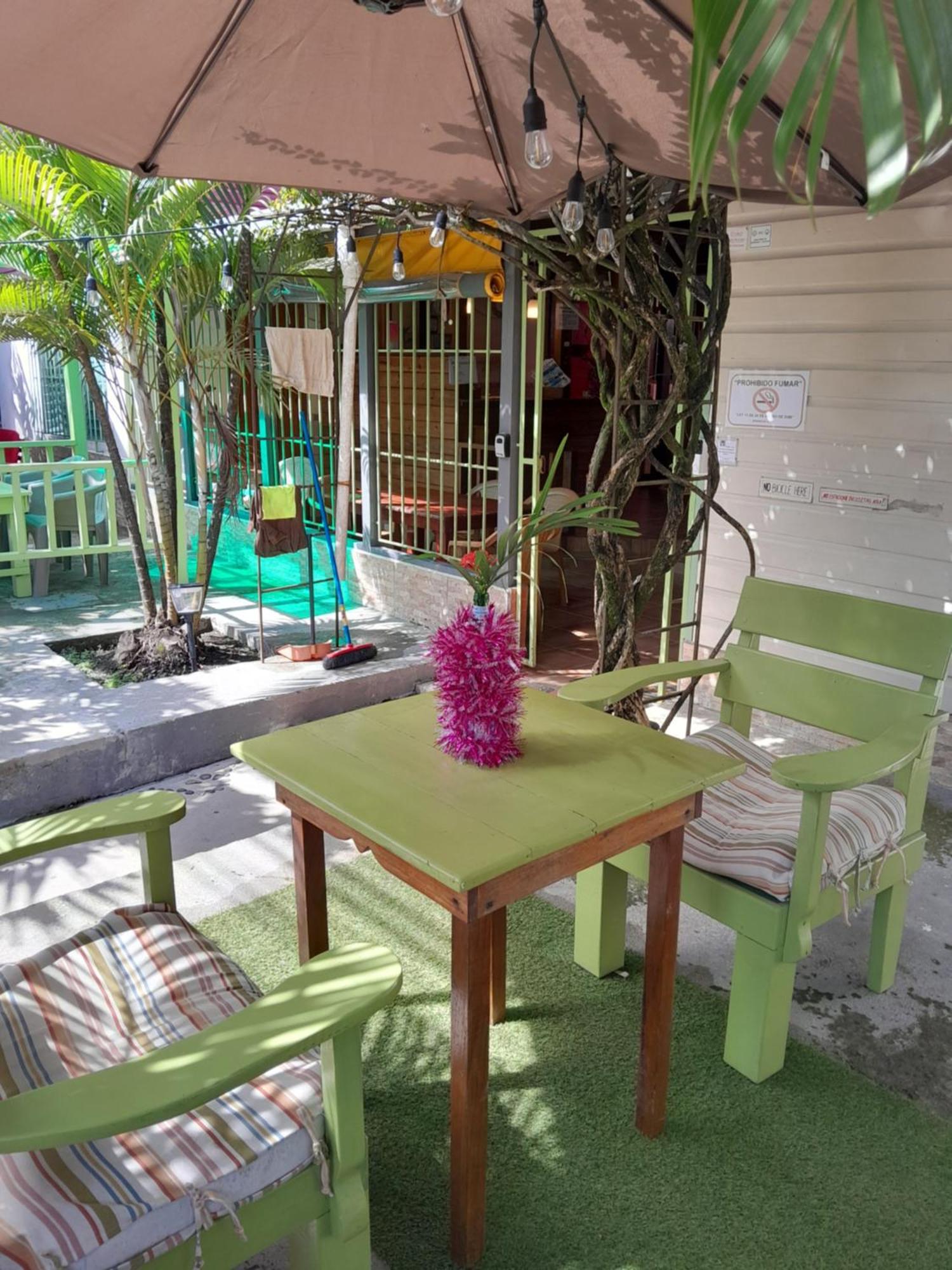 Hostal Hansi Bocas del Toro Exterior foto