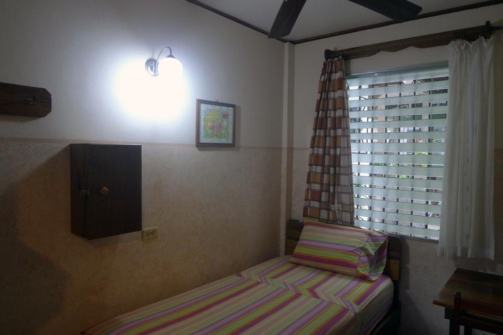 Hostal Hansi Bocas del Toro Exterior foto